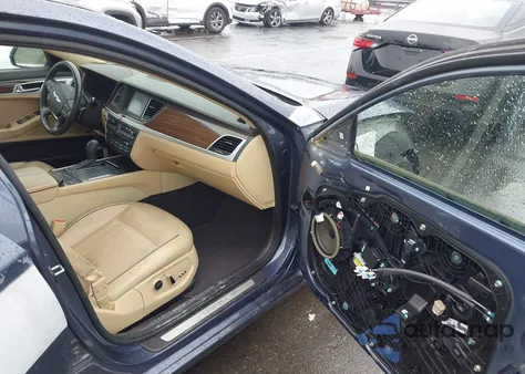 2015 Hyundai Genesis 3.8 из США, поврежденный, VIN KMHGN4JE3FU045352